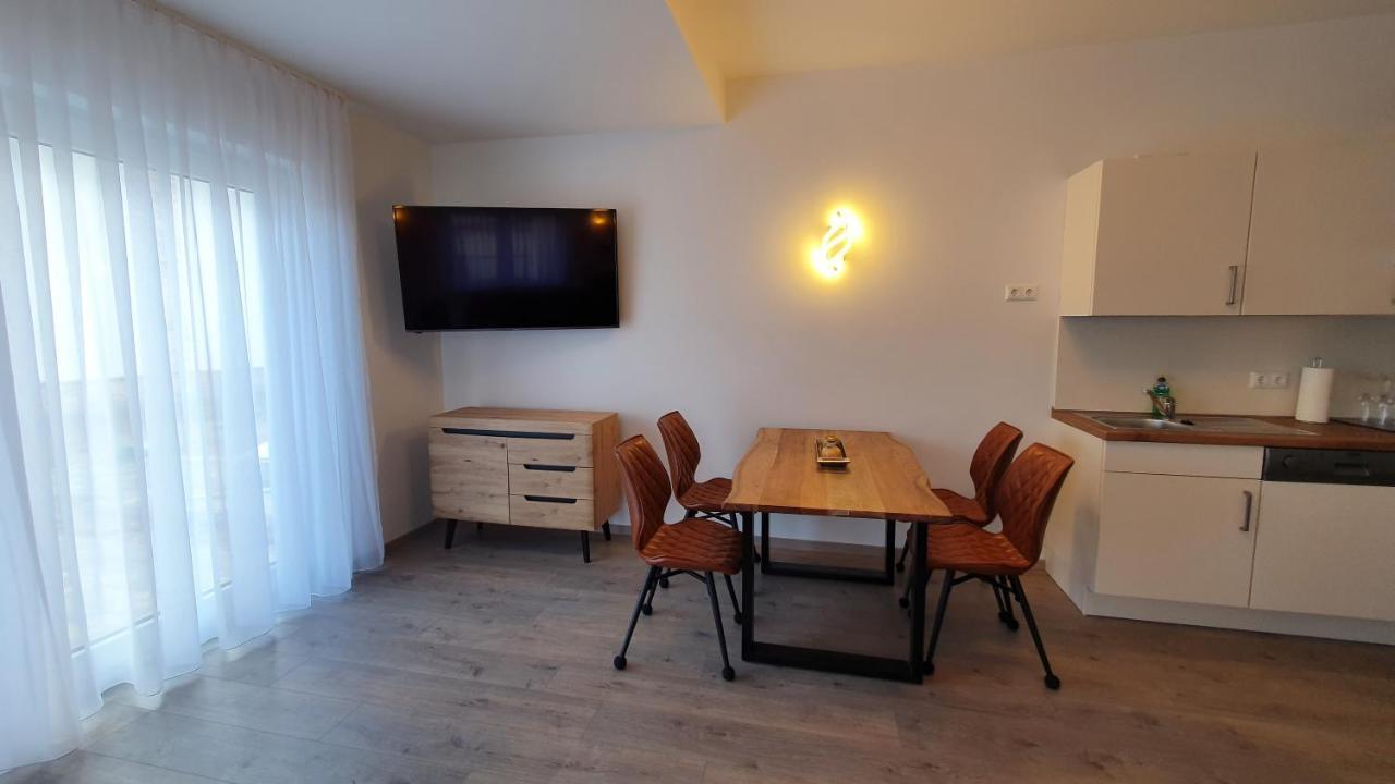 Ferienwohnungen "Godewind", Appartements Mit Balkon Oder Terrasse Zinnowitz Exterior photo